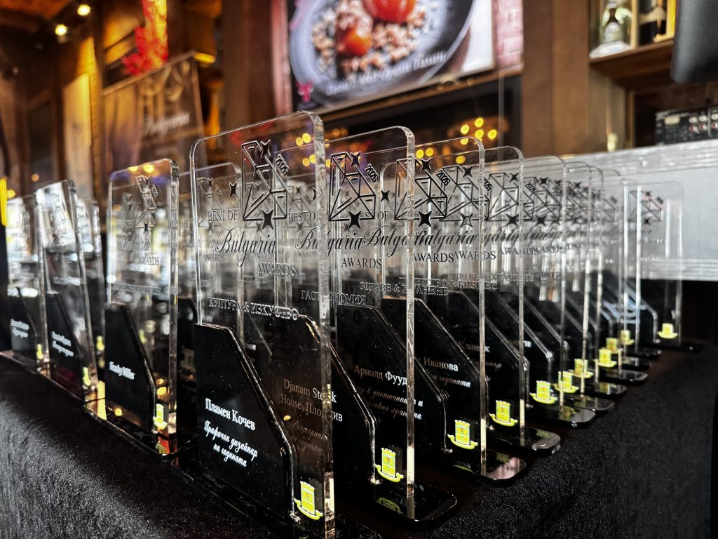 Картинката не може да има празен alt атрибут; името на файла е IMG_8422-1024x768.jpeg